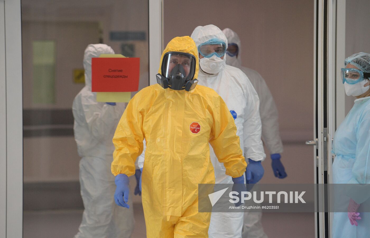 Russia Putin Coronavirus Hospital