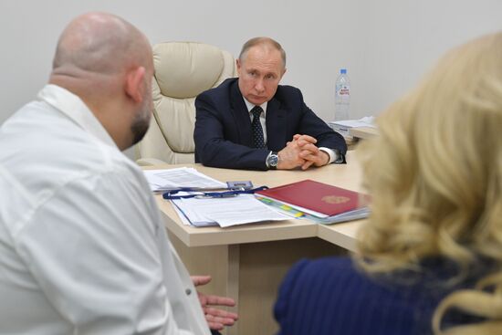 Russia Putin Coronavirus Hospital