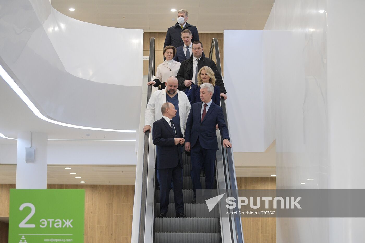 Russia Putin Coronavirus Hospital