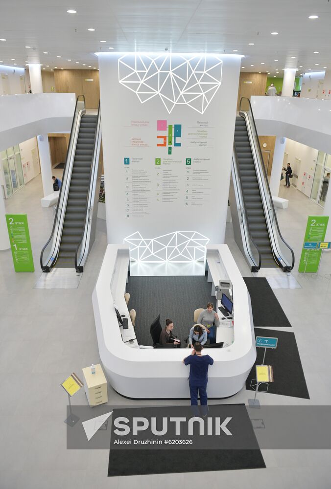 Russia Putin Coronavirus Hospital