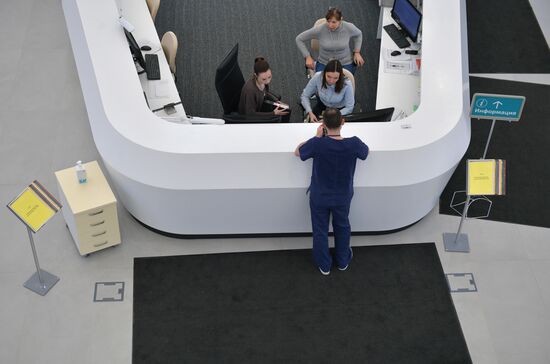 Russia Putin Coronavirus Hospital