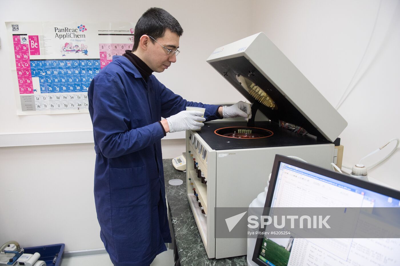 Russia Coronavirus Tests