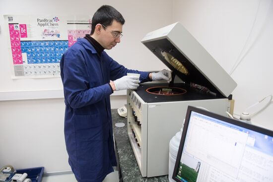 Russia Coronavirus Tests