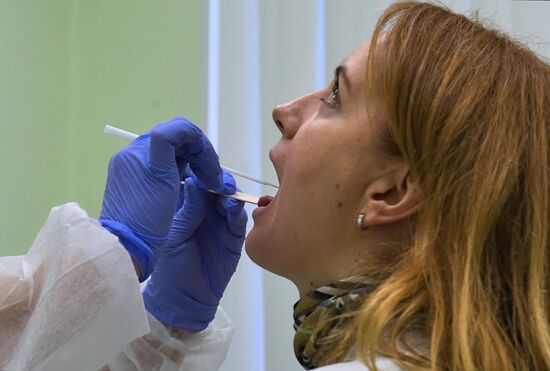 Russia Coronavirus Tests