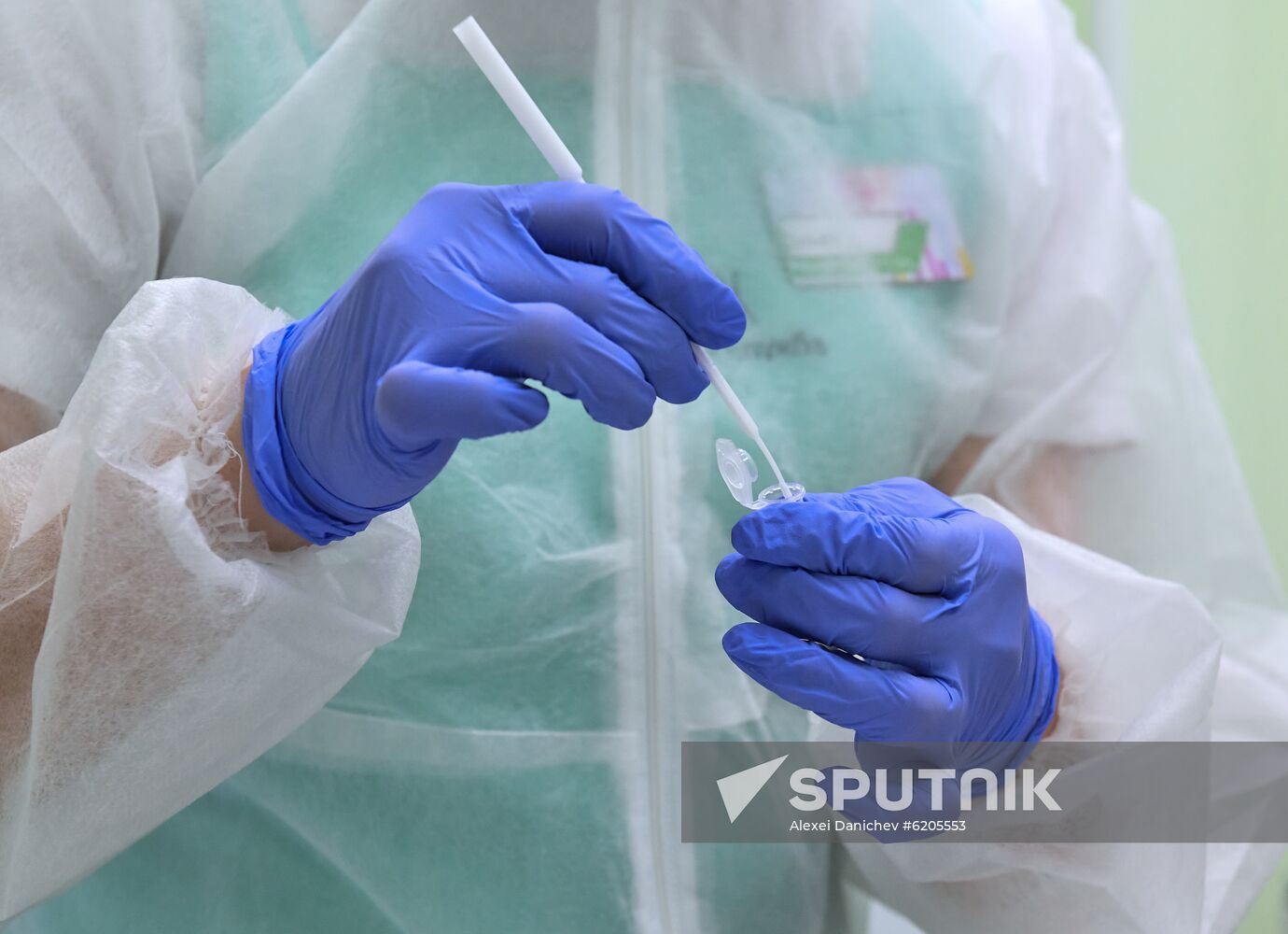 Russia Coronavirus Tests
