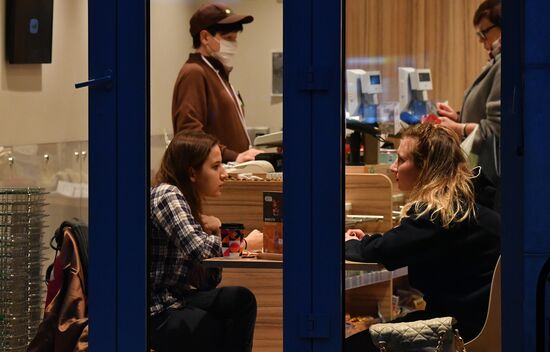 Russia Coronavirus Closure