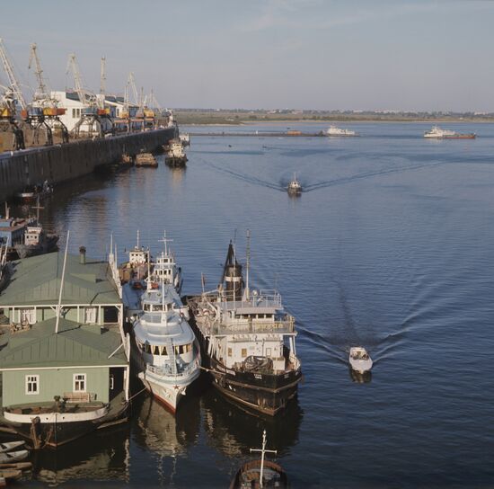 Gorky River Port