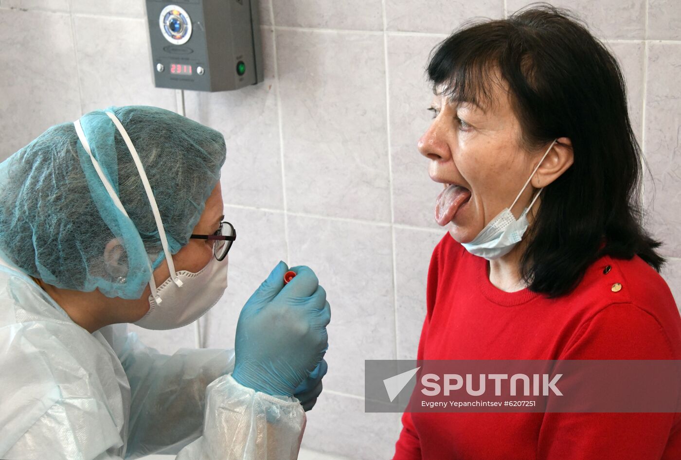 Russia Coronavirus Tests