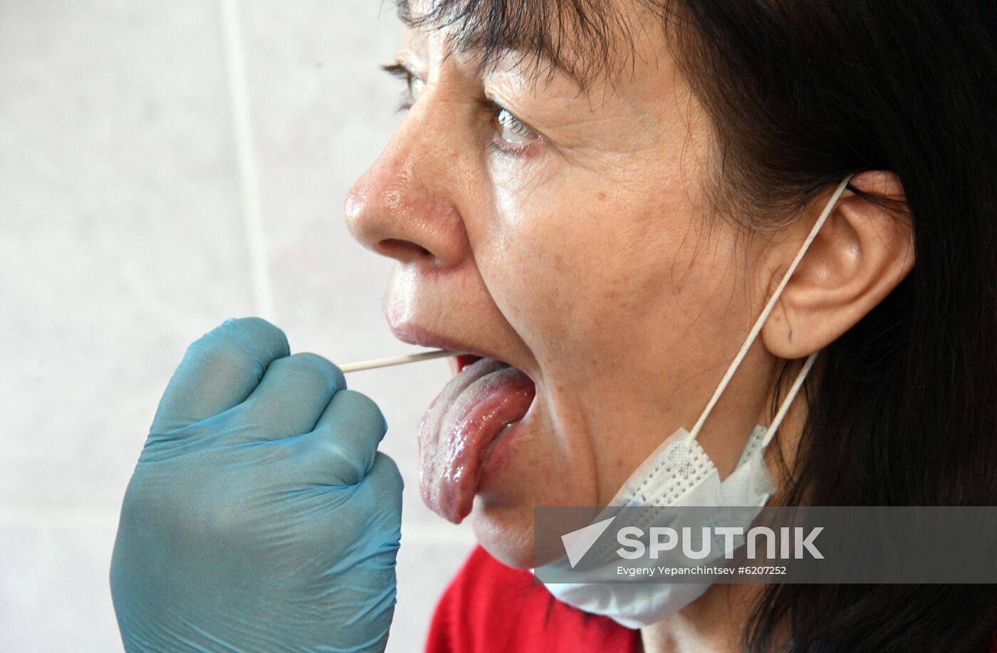 Russia Coronavirus Tests