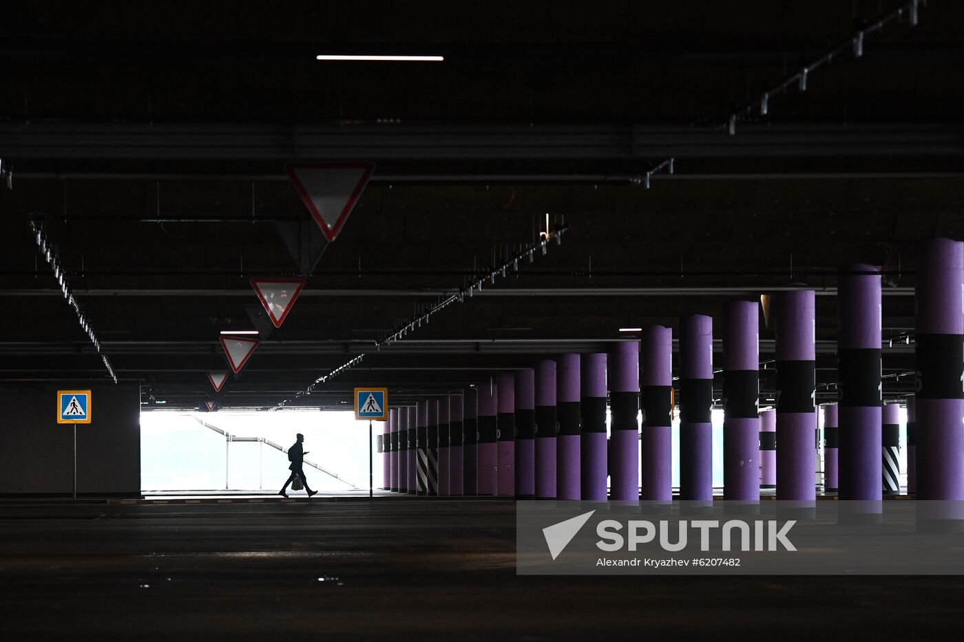 Russia Coronavirus Closure