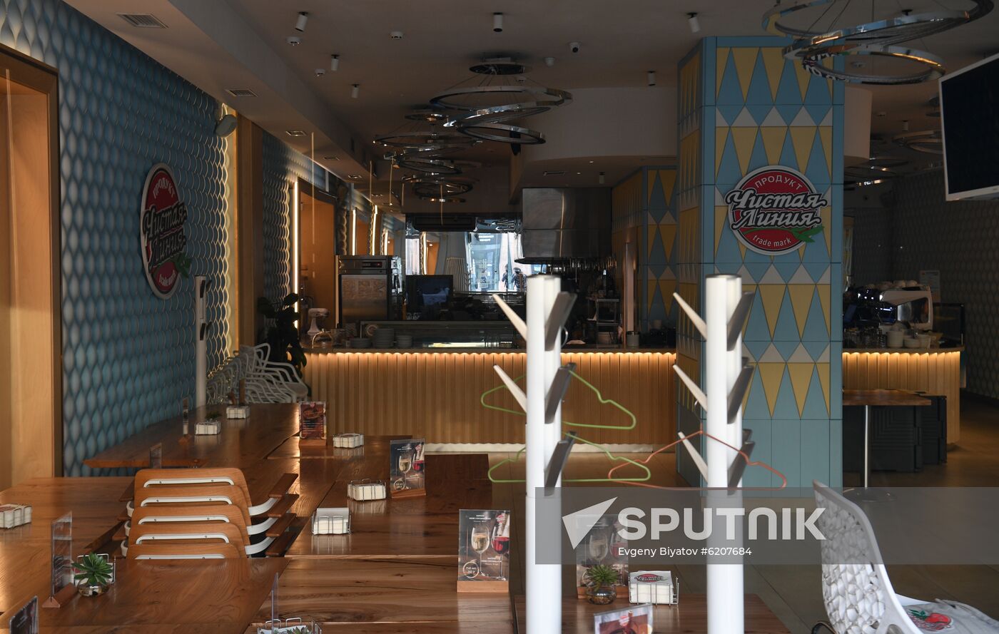 Russia Coronavirus Closure