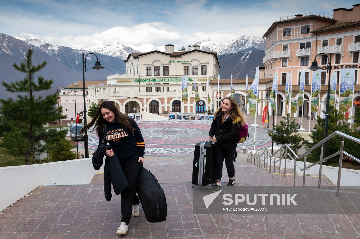 Russia Coronavirus Closure