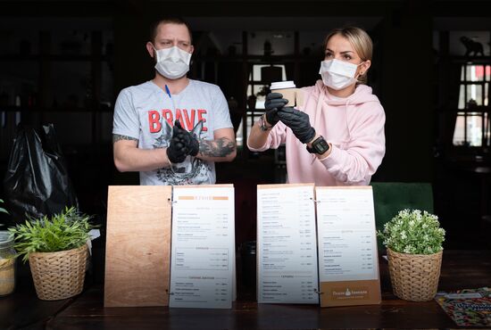 Russia Coronavirus Closure