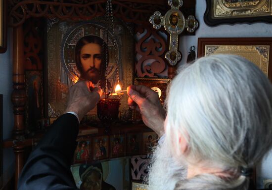 Russia Coronavirus Church