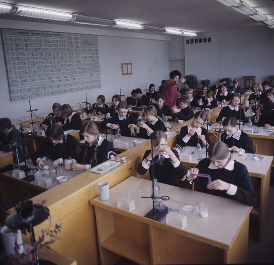 Secondary school in new Vilnius district