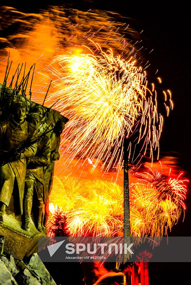 Fireworks marking 75th anniversary of Bratislava liberation