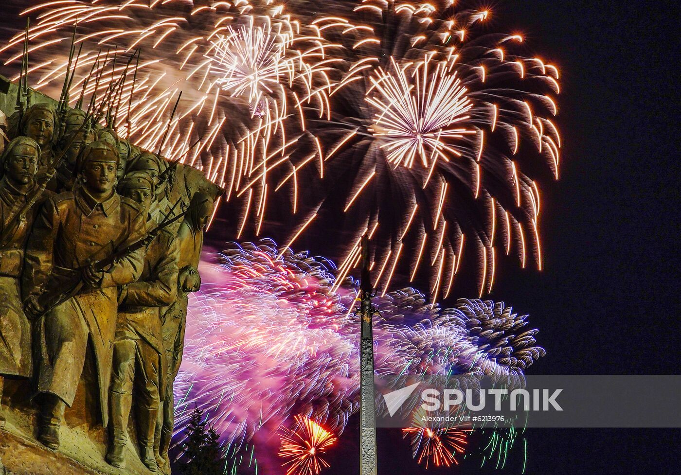 Fireworks marking 75th anniversary of Bratislava liberation