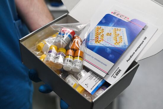Russia Coronavirus Tests