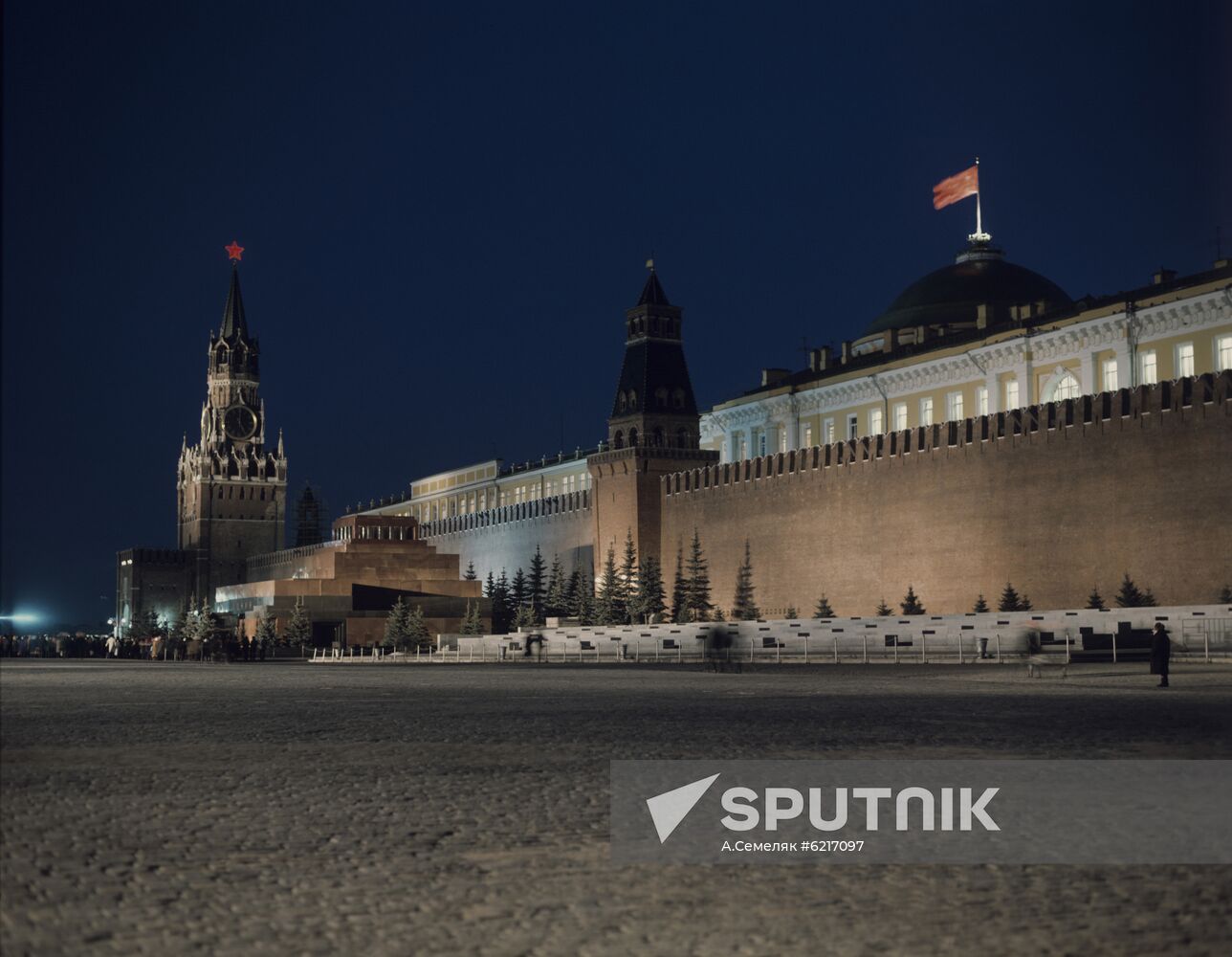 Red Square in the evening