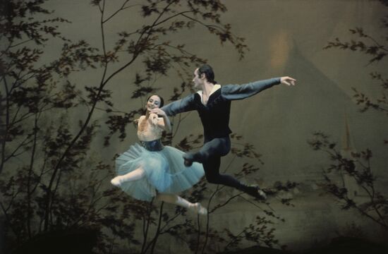 Natalya Bessmertnova and Mikhail Lavrovsky