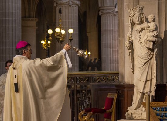 Catholic Easter Worldwide