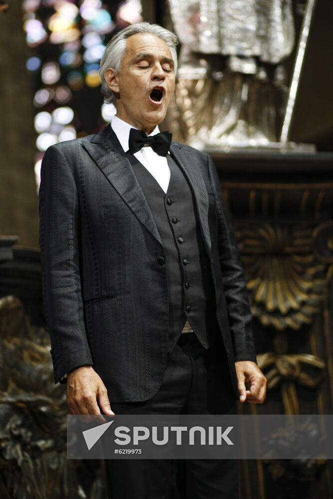 Italy Bocelli Duomo Concert