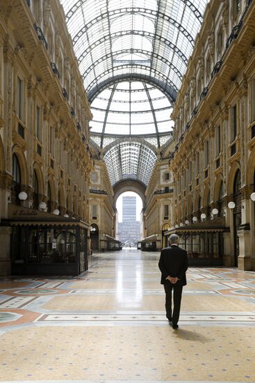 Italy Bocelli Duomo Concert