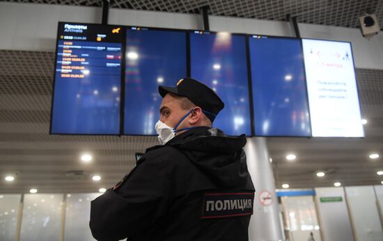 Russia Coronavirus Tourists Return