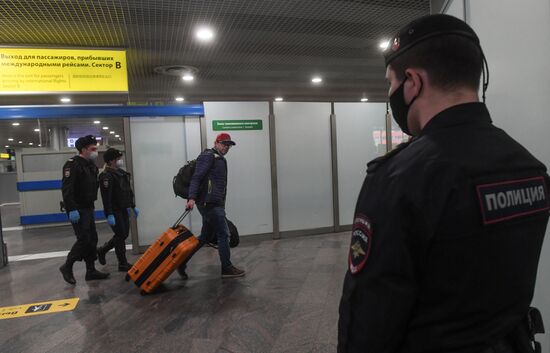 Russia Coronavirus Tourists Return