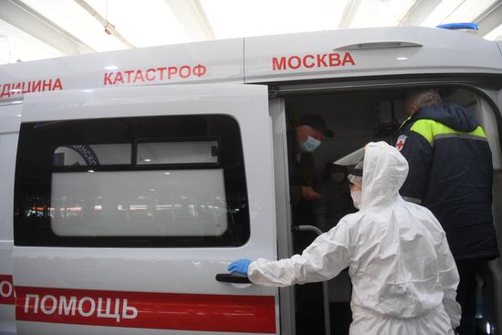 Russia Coronavirus Tourists Return