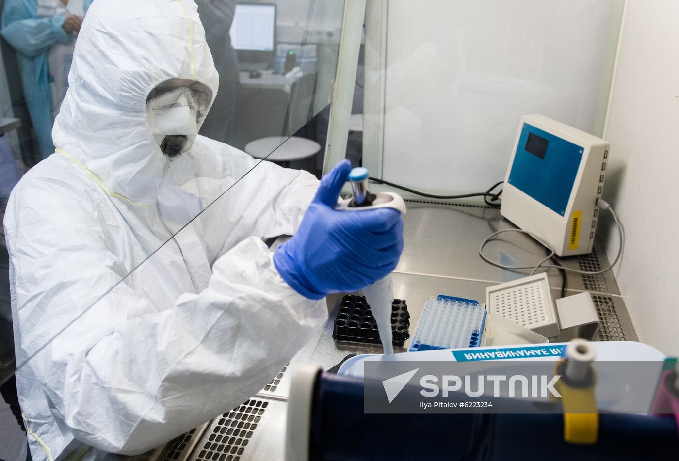 Russia Coronavirus Tests