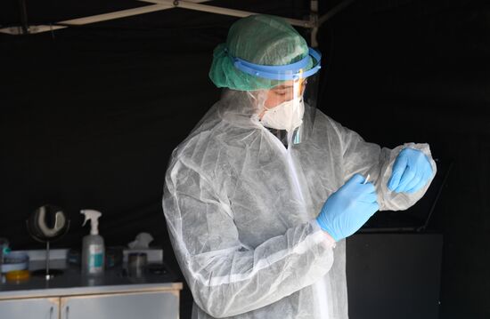 Russia Coronavirus Tests