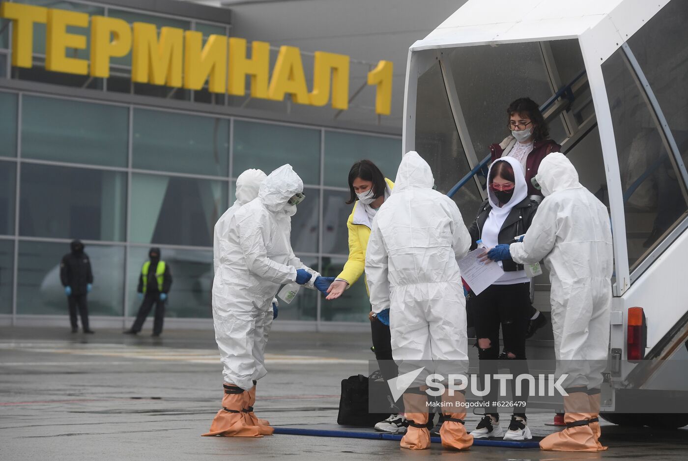 Russia Coronavirus Tourists Return
