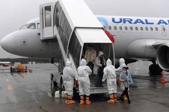 Russia Coronavirus Tourists Return