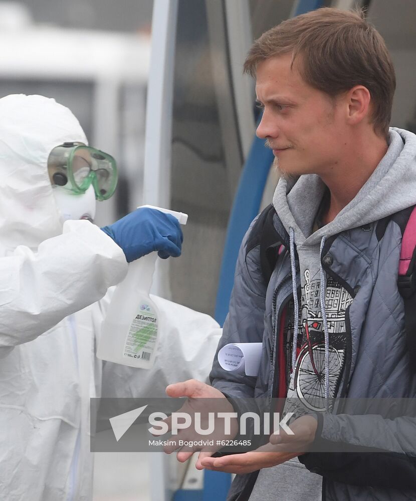 Russia Coronavirus Tourists Return