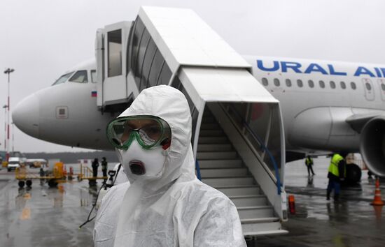 Russia Coronavirus Tourists Return