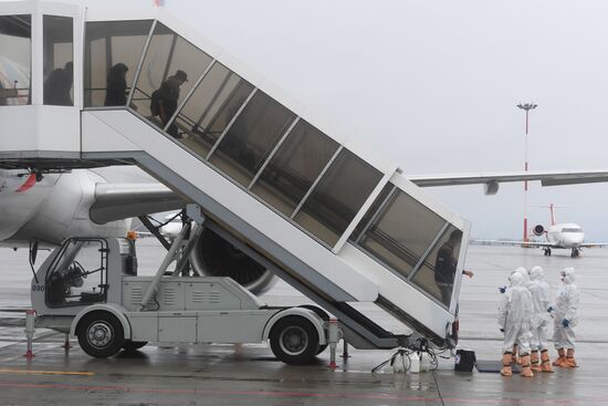 Russia Coronavirus Tourists Return