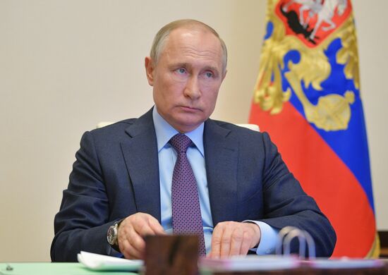 Russia Putin Economy