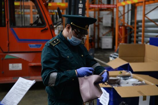 Russia Coronavirus Customs Control
