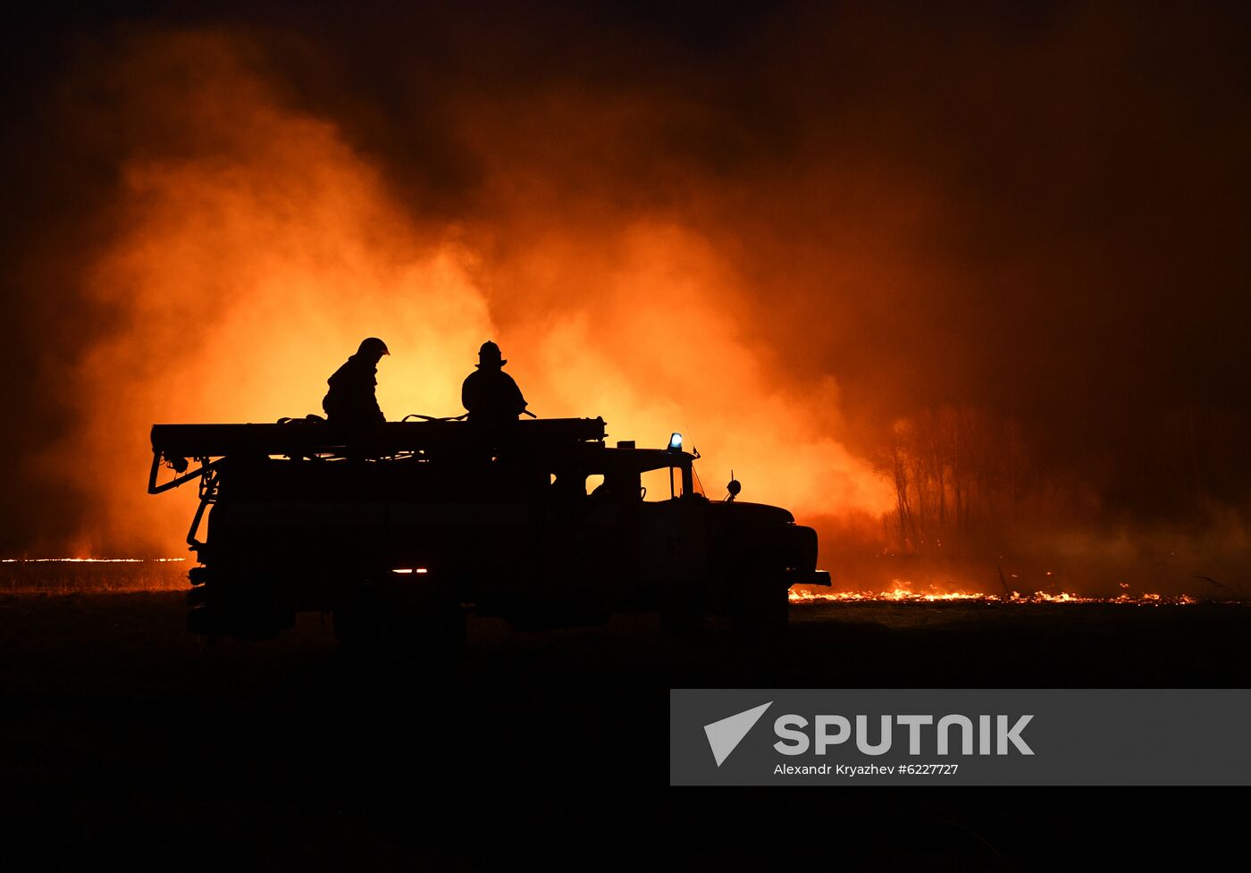 Wild fire in Novosibirsk Region