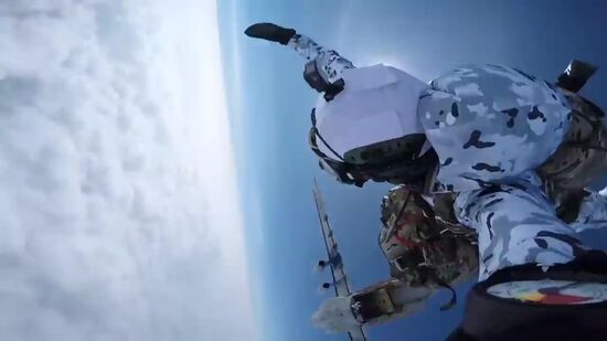 Russia Arctic Paratroopers