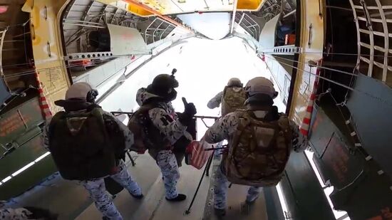 Russia Arctic Paratroopers