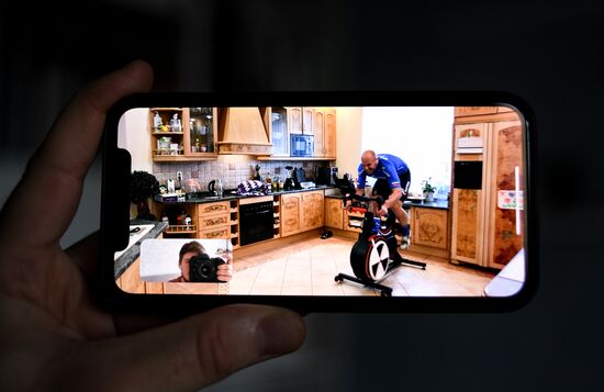 Coronavirus Athletes Self-Isolation Worldwide