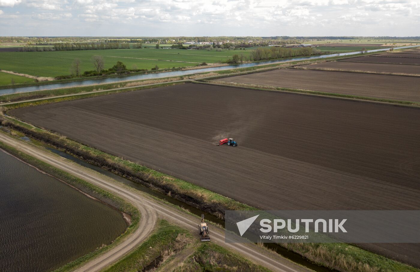 Russia Rice Planting