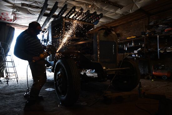 Russia WWII Vehicles Replicas