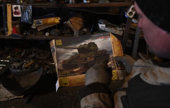 Russia WWII Vehicles Replicas