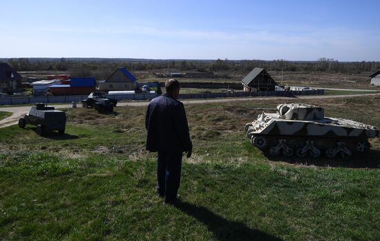 Russia WWII Vehicles Replicas