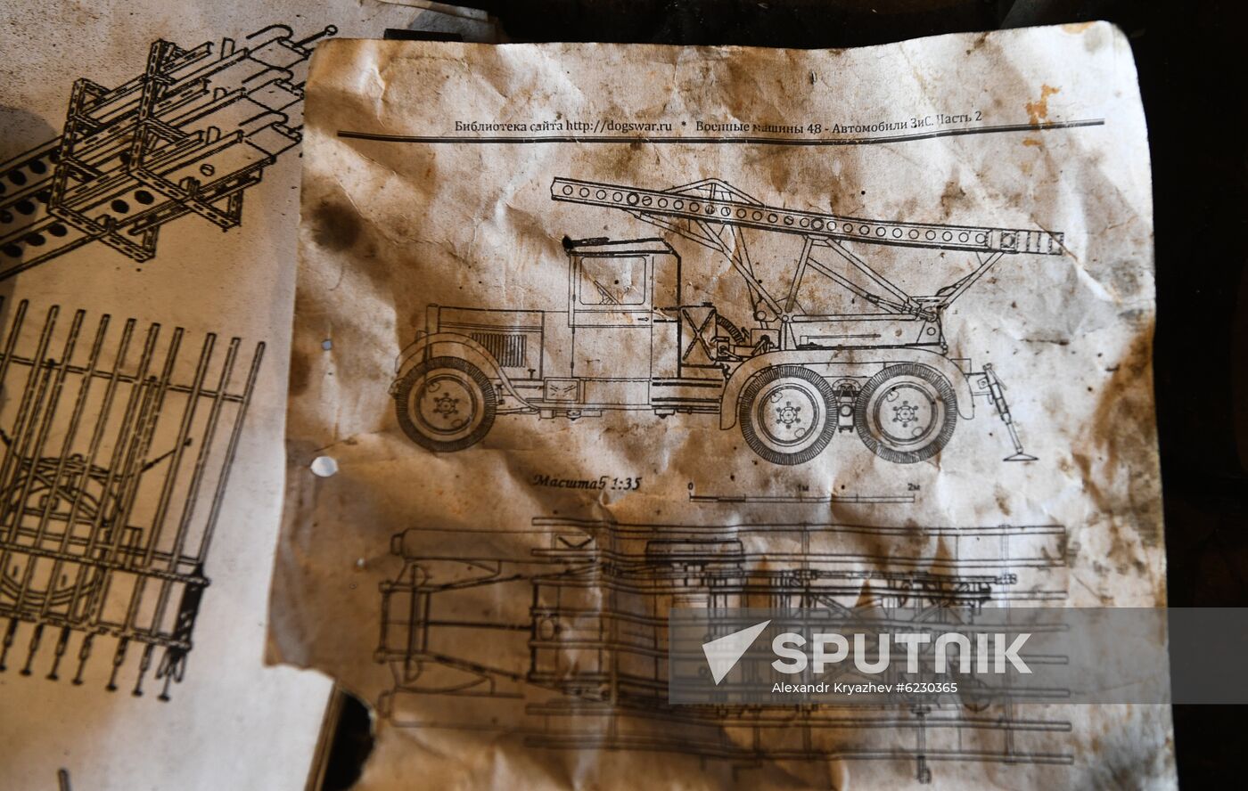 Russia WWII Vehicles Replicas