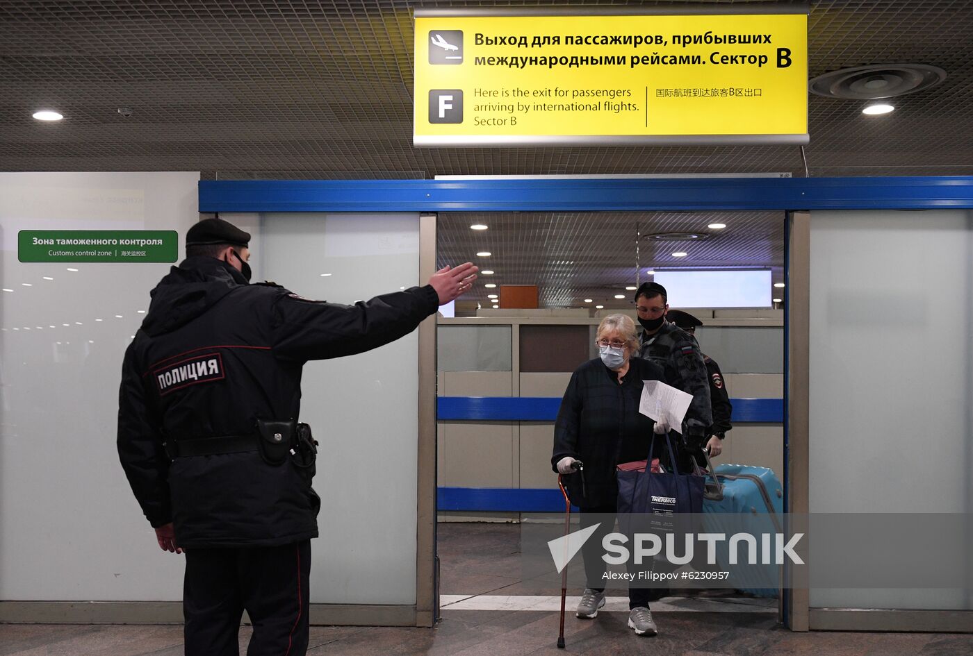 Russia Coronavirus Tourists Return