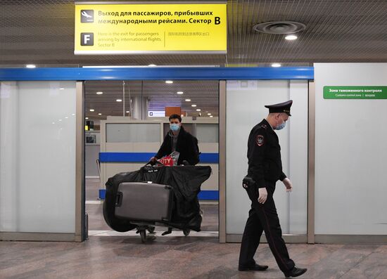 Russia Coronavirus Tourists Return
